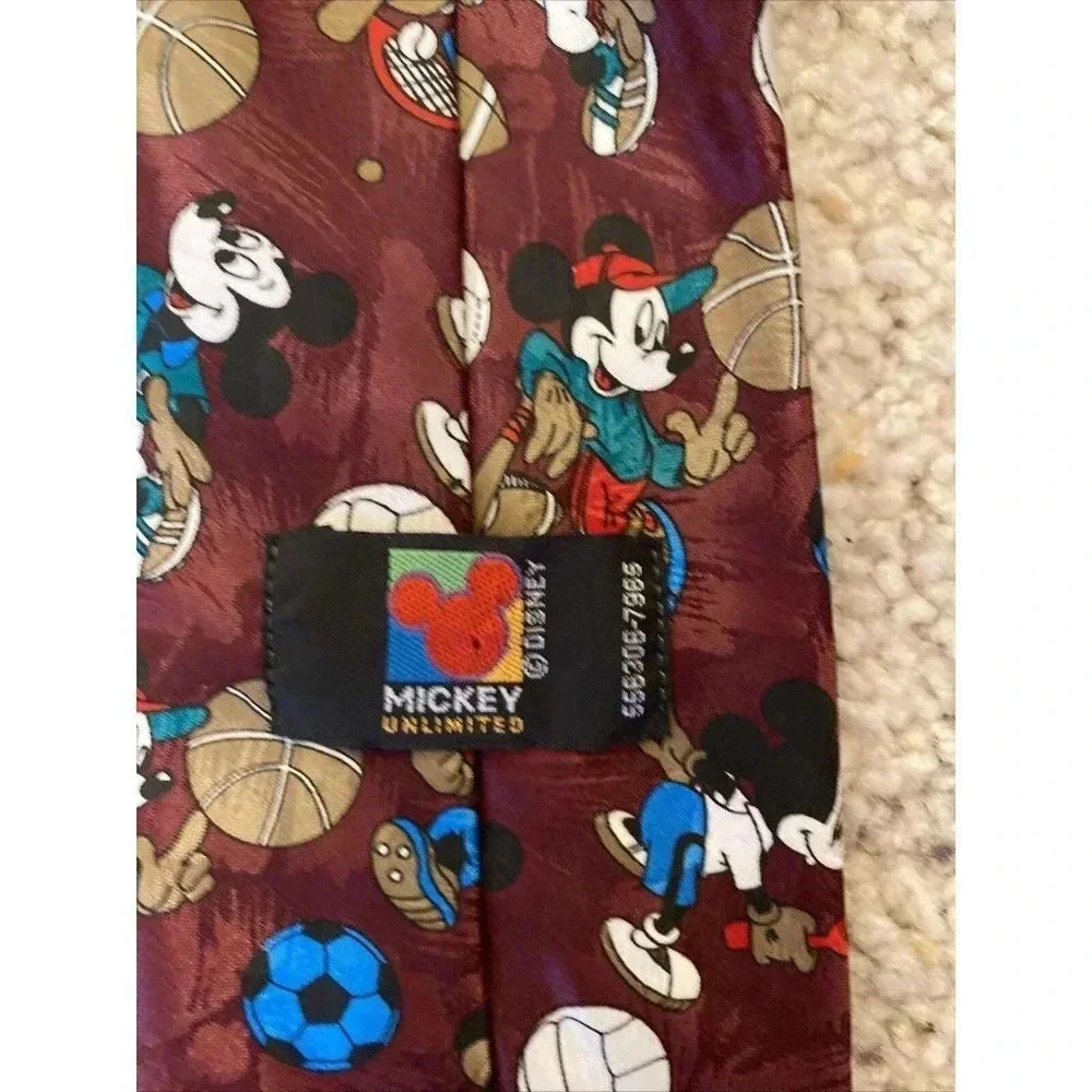 Disney MICKEY MOUSE SPORTS VINTAGE ITALY Necktie Ties Soccer Football Volleyball - Picture 4 of 5